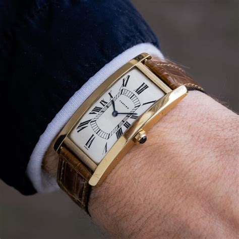 cinturino cartier tank donna|cartier tank cintree models.